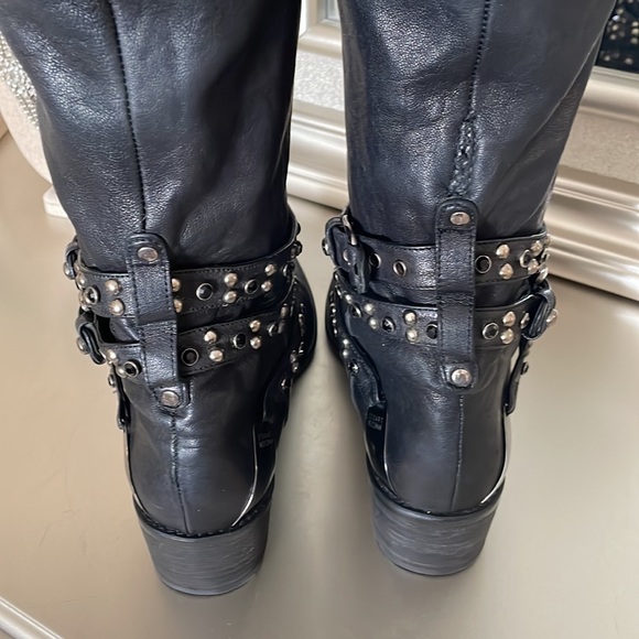 Stuart Weitzman Over The Knee Leather Boots - Picture 5 of 10
